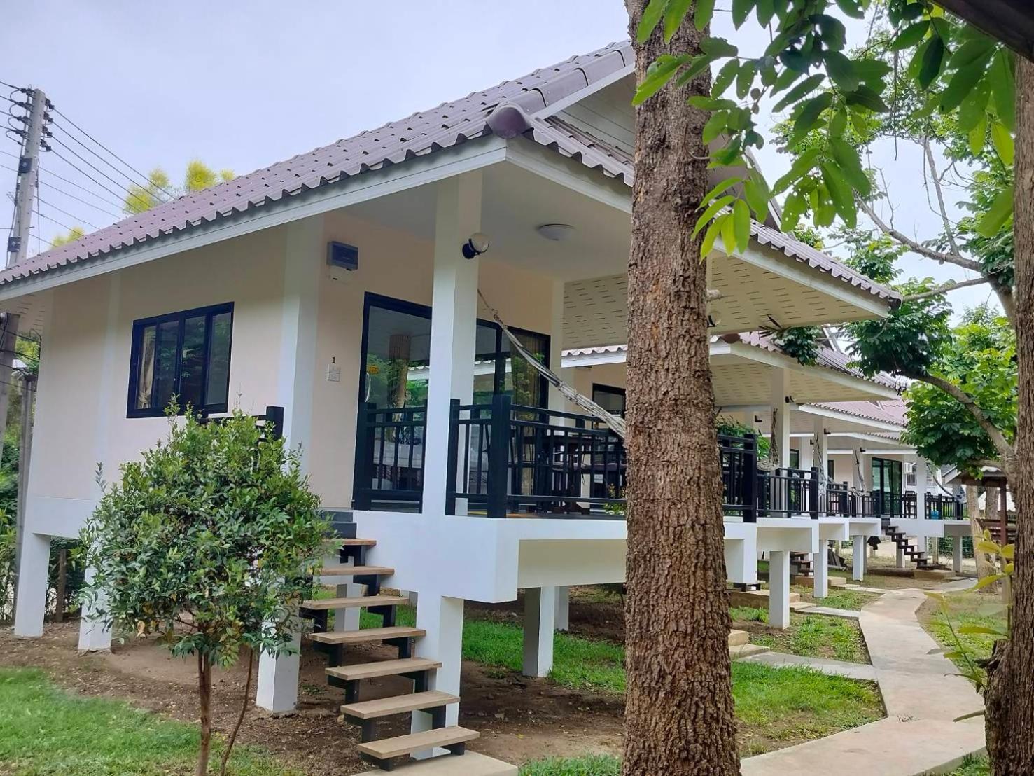 Family Hut Pai Exterior foto